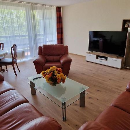 City Apartment Cologne-Weiden エクステリア 写真