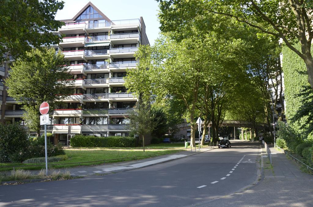 City Apartment Cologne-Weiden エクステリア 写真